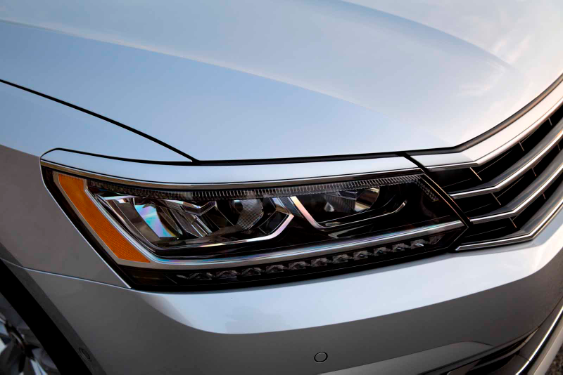 Illustration for article titled 2016 Volkswagen Passat: This Is It
